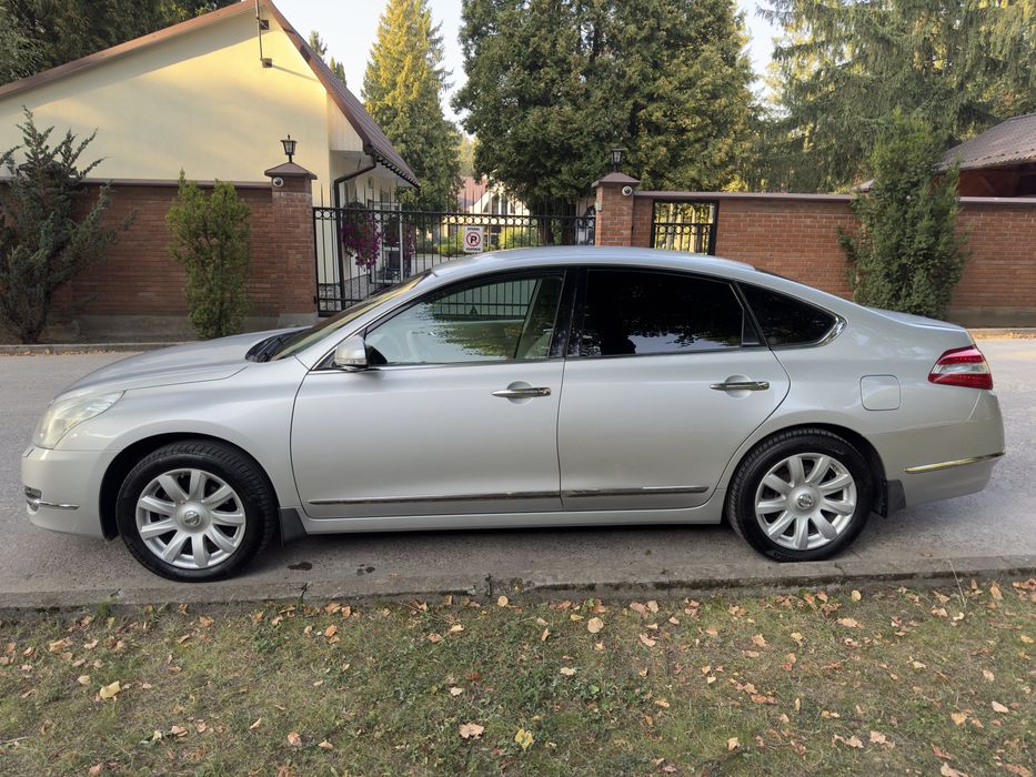 Nissan Teana J32 3.5 249 к.с 2010 виїхала з салону