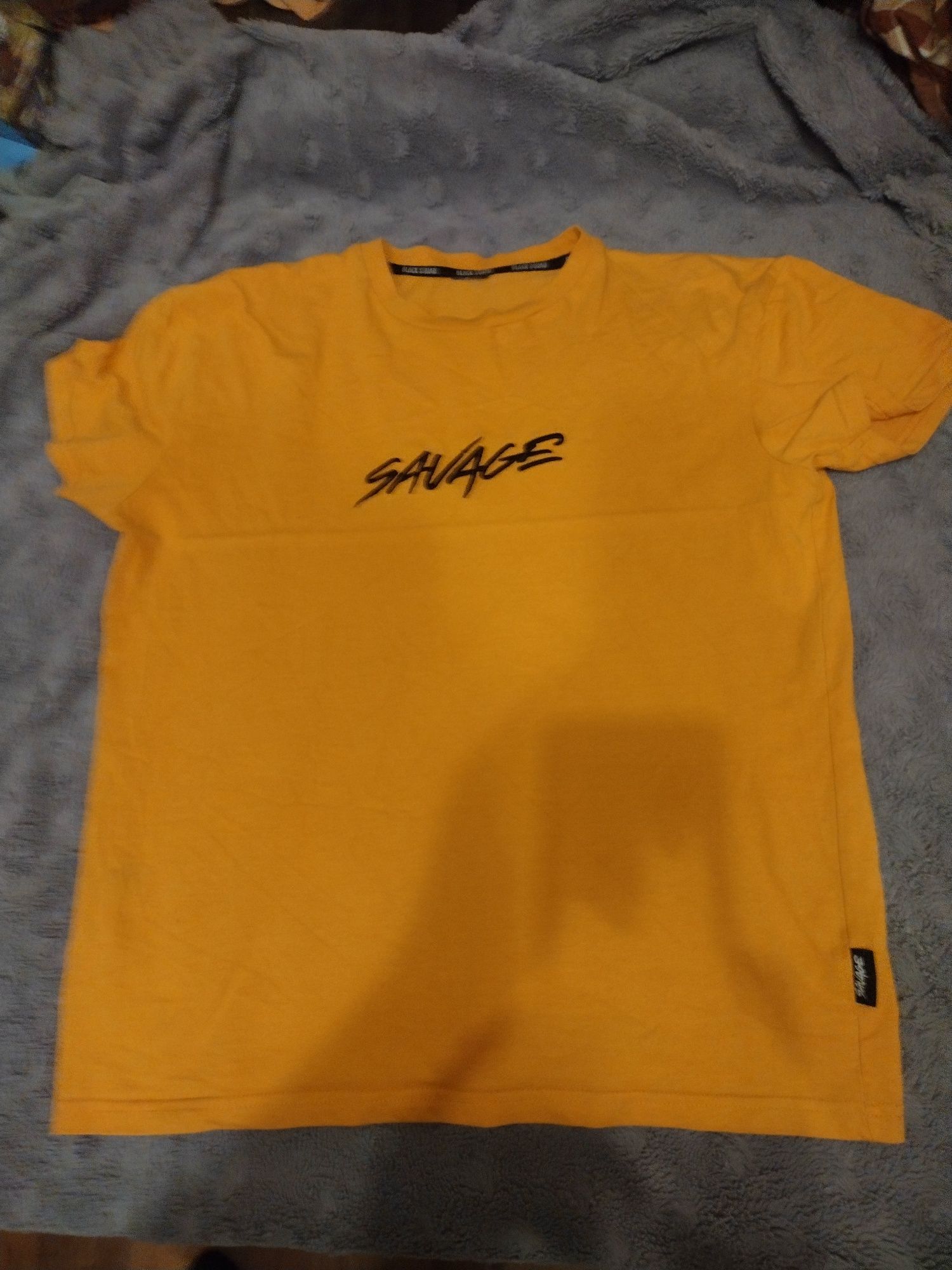 Dwa t-shirt rozmiar 158 żółta trochę wieksza