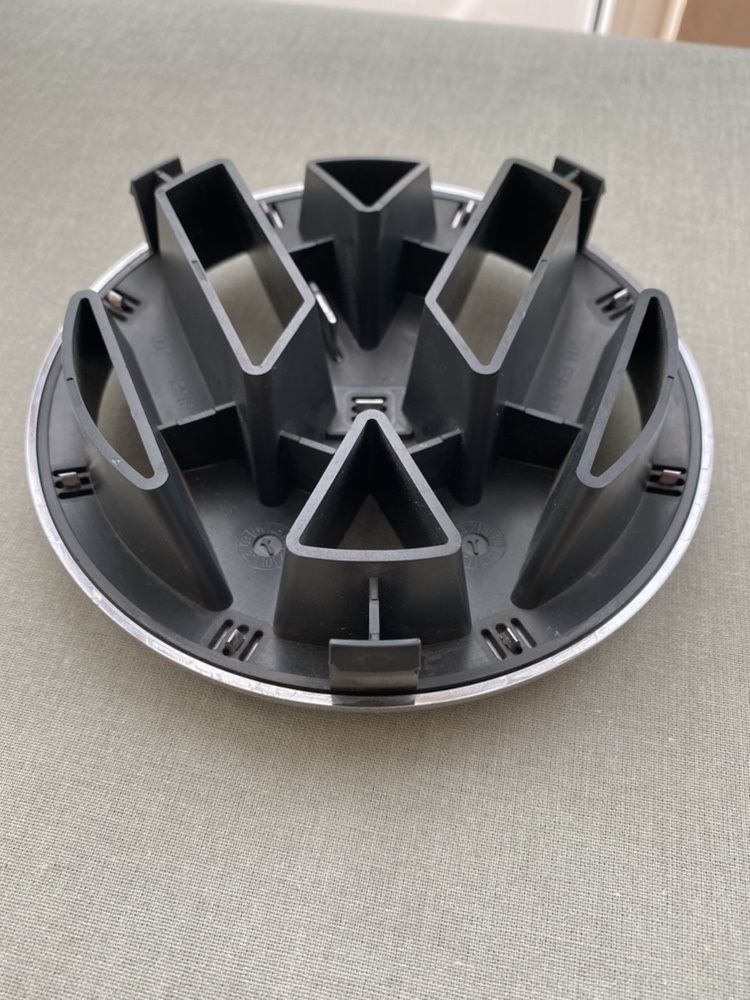 Емблема Volkswagen