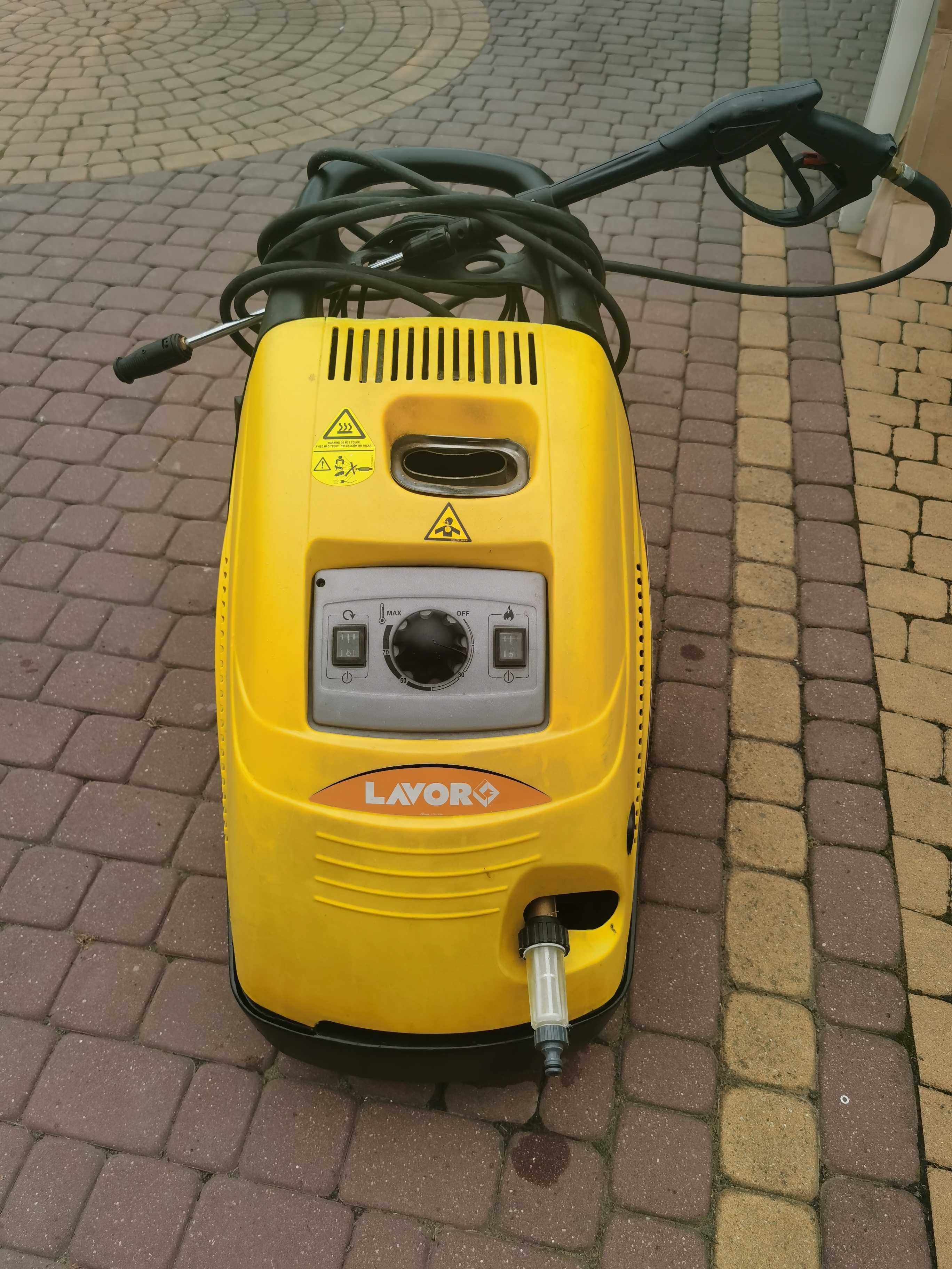 Myjka ciśnieniowa ciepłowodna Lavor MEK1108 Diesel
