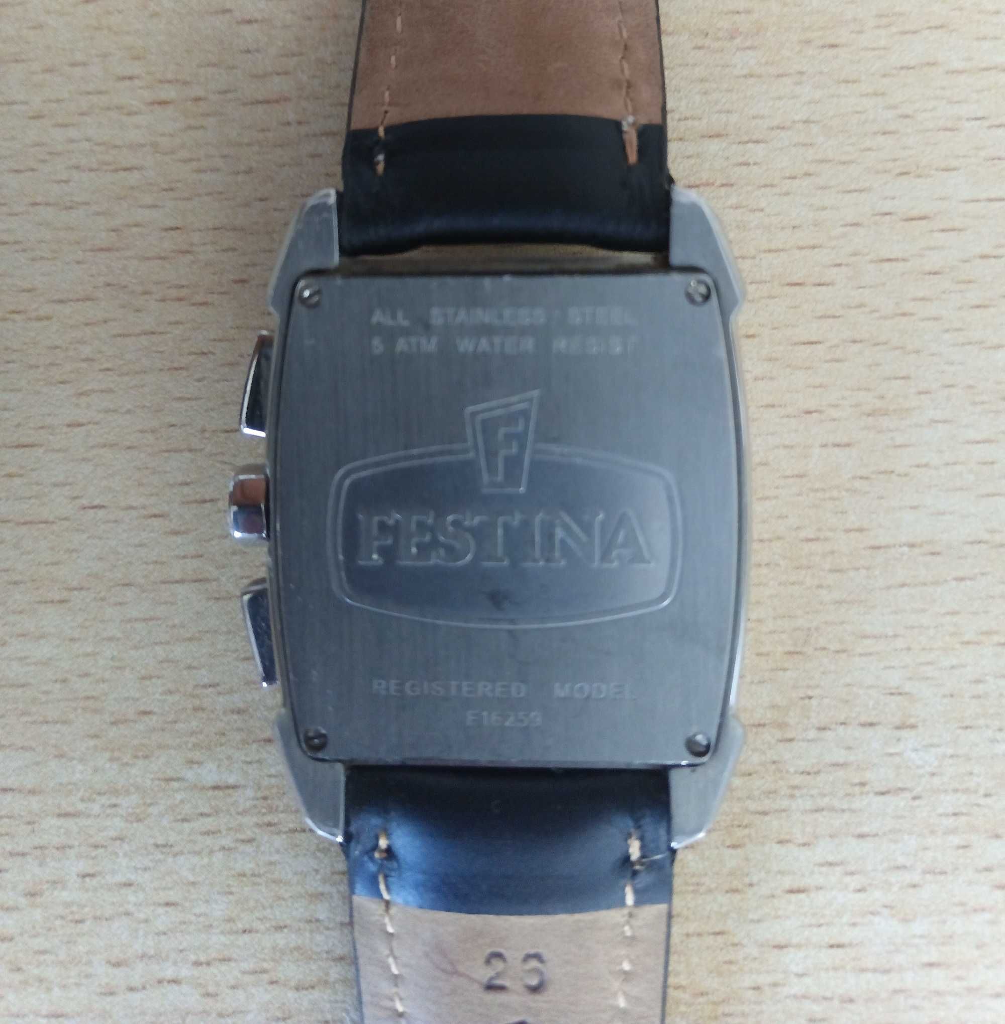Relógio Festina F16259/1 Couro Preto 26mm