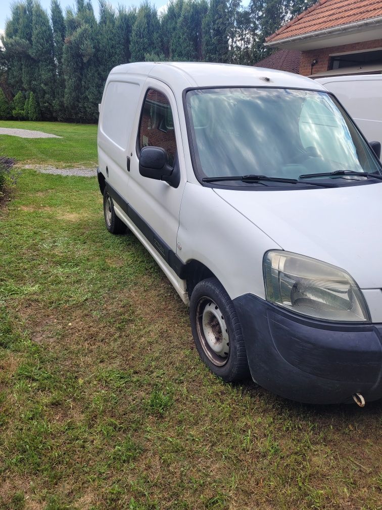 Sprzedam Citroena berlingo 2.0 HDI furgon dostawczy