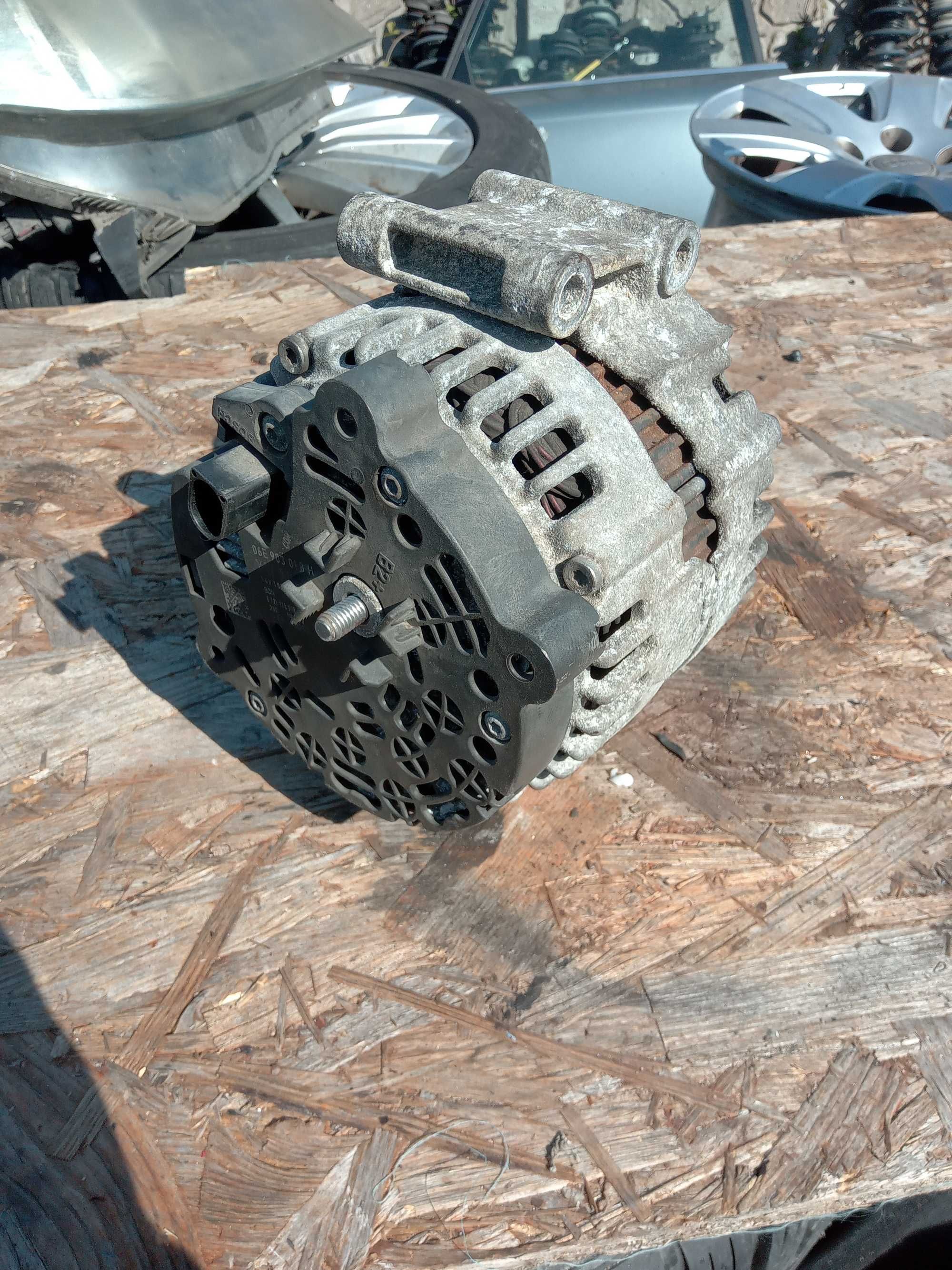 Alternator Bosch 180A Audi A6 C6 Lift 2.8 FSI 220km itpBez Sprzęgiełka