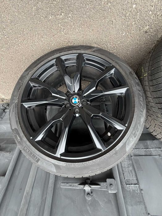 Koła zimowe BMW X7 M V Spoke 755M opony zimowe Pirelli Scorpion Winter