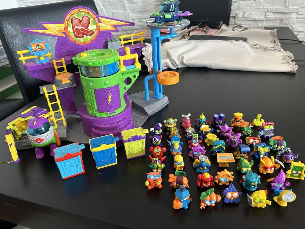 Super Zings laboratorium doktora K + 45 figurek
