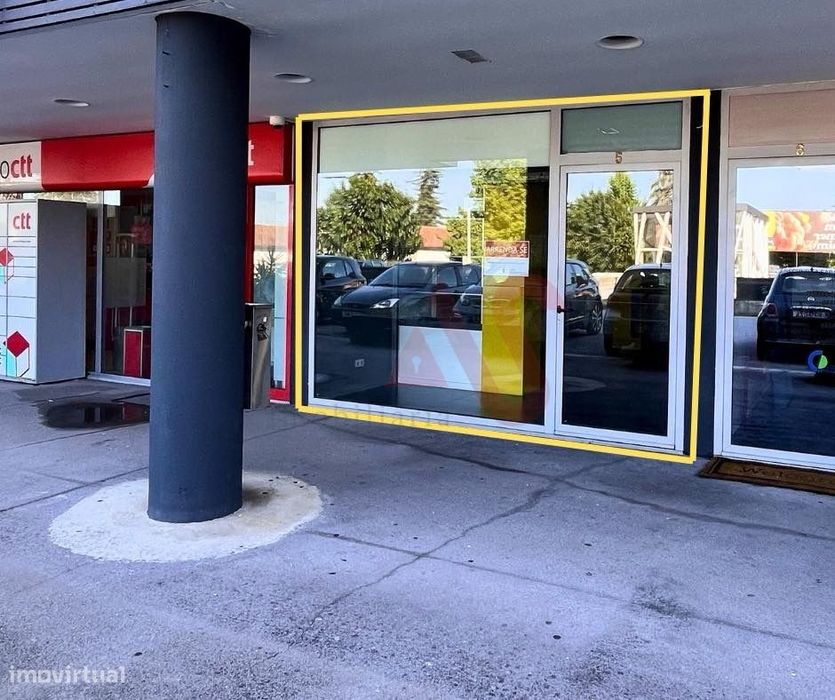 Loja para Arrendamento com 45,60 m² – Braga (São Vicente)