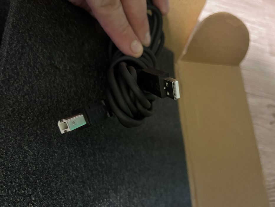 Mikrofon.  hapa monkey , kabel , uchwyt