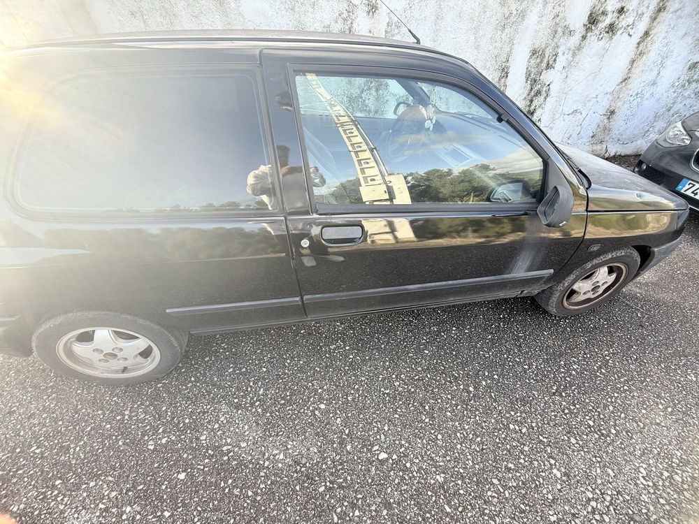 Clio 1.9D comercial