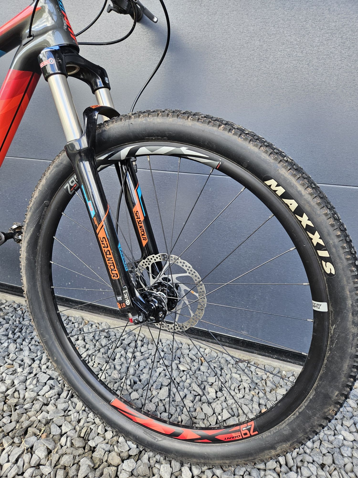 Rower górski.  MTB.  Giant.  Karbon.  rozm 18". 2x10