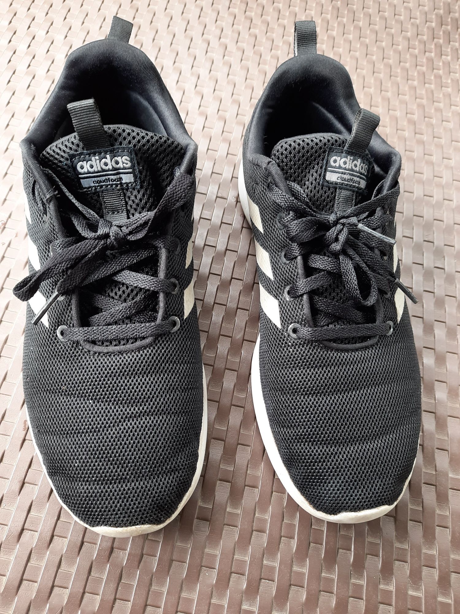 40 Adidas oryginalne buty sportowe LITE RACER CLN czarne bieganie