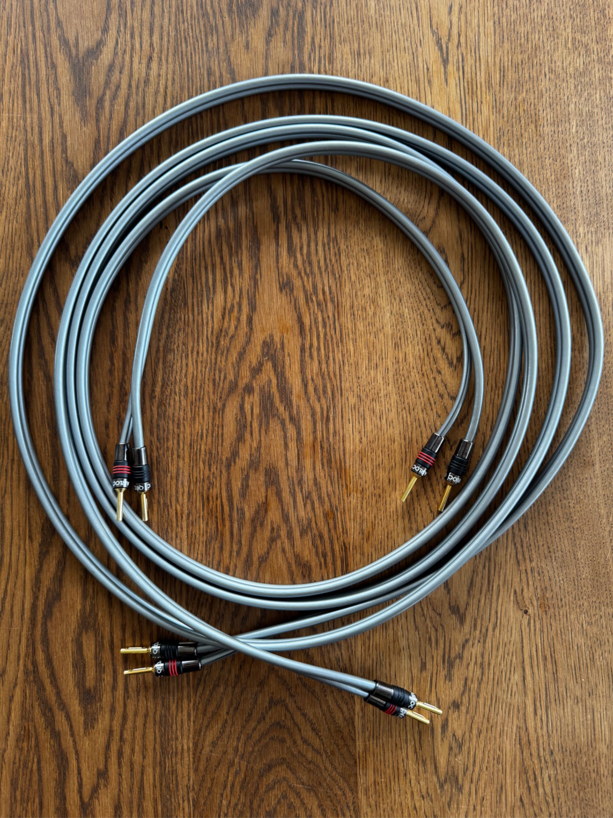 Kabel głośnikowy QED Reference XT-40i 2x 2,5m para