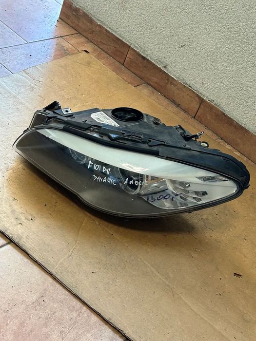 LAMPA PRZEDNIA BMW F10 F11 DYNAMIC BIXENON ANGLIK SKRĘTNA LEWA NIE KOMPLETNA 7203253