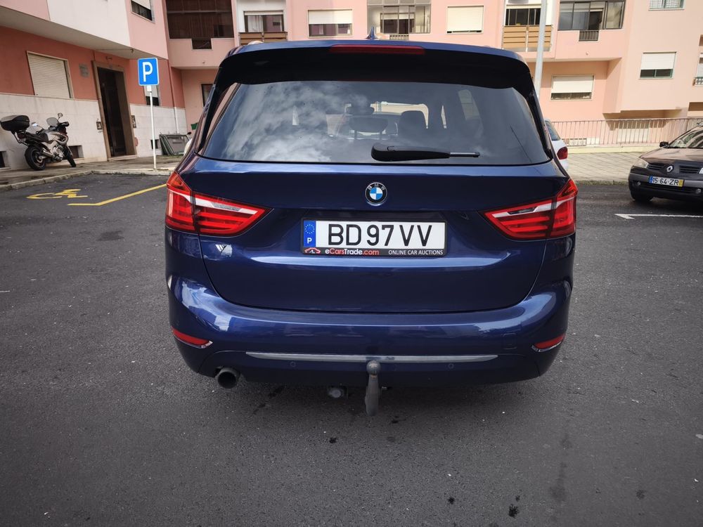 viatura de 7 lugares  bmw 216 grand tourer varios extras. Para troca