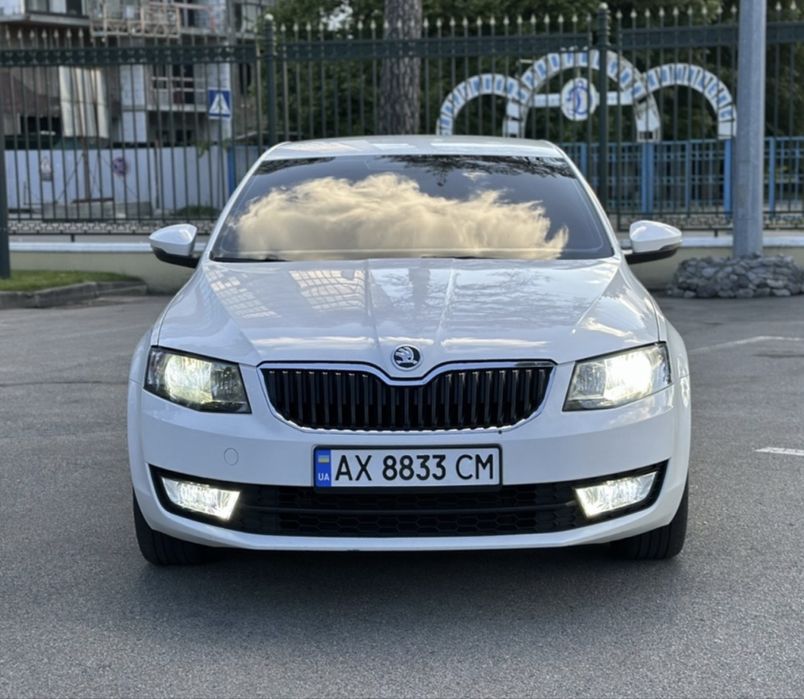 Skoda Octavia A7 Офіційна