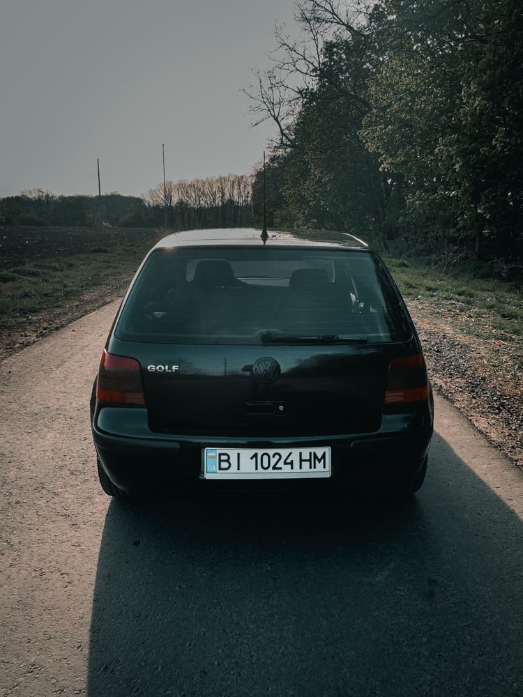 Продам Volkswagen Golf IV