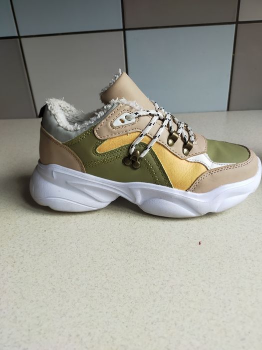 Buty zimowe sportowe ocieplane dziecięce 34