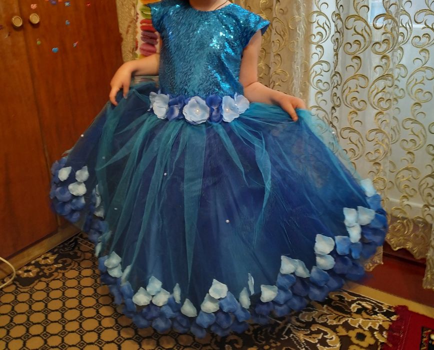 Пишне платтячко (святкове)