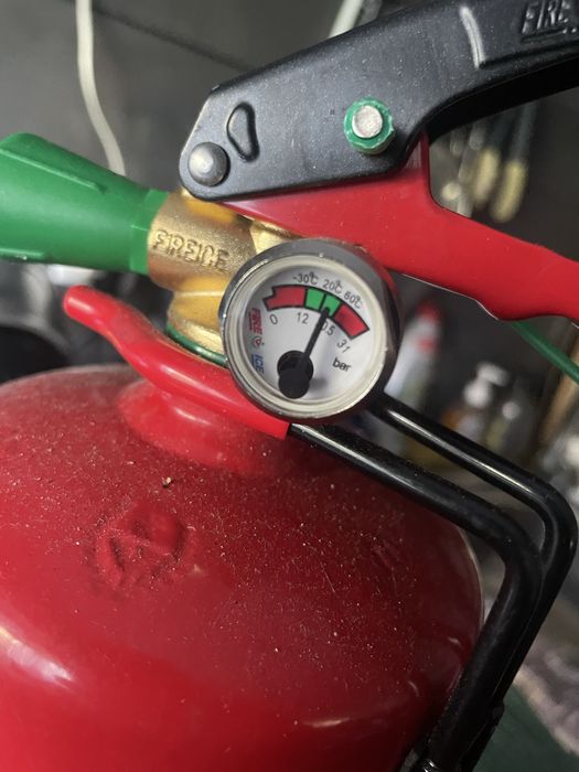 Extintor tvde carregado!