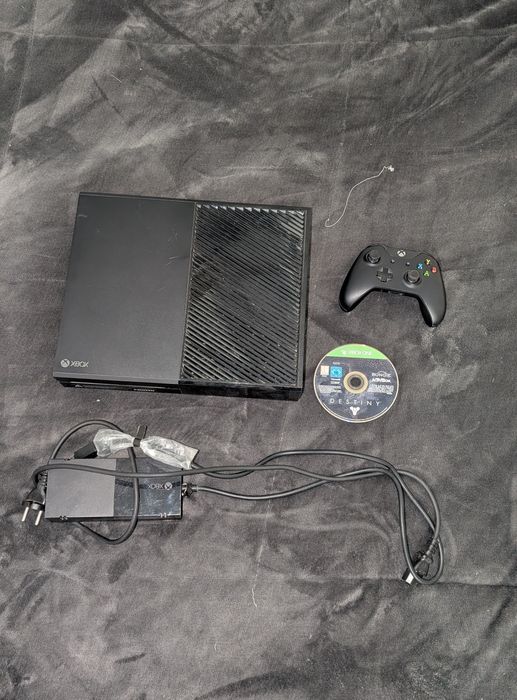 Xbox One 500Gb + jogo