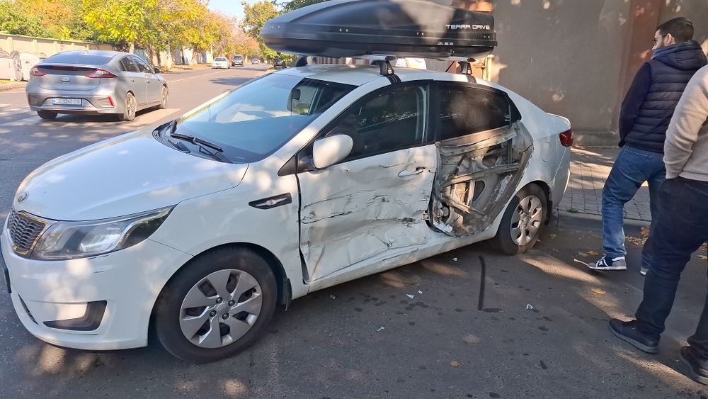 Продам або обміняю кіа ріо