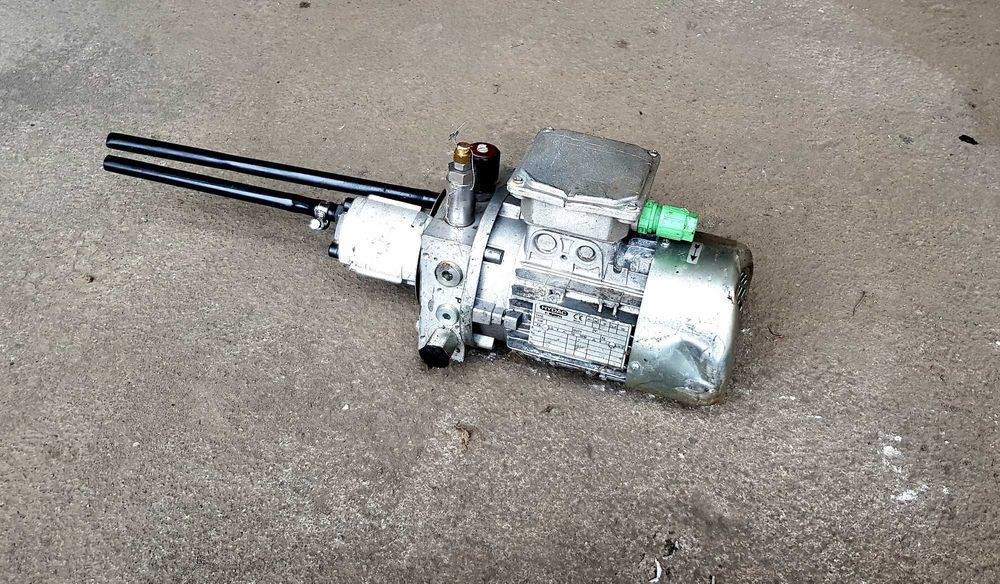 Pompa hydrauliczna silnika HYDAC G 71B4 zasilacz 328  7255 DMG MORI