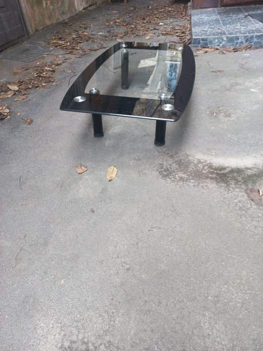 Стеклянная столешница для обеденного или журнального стола