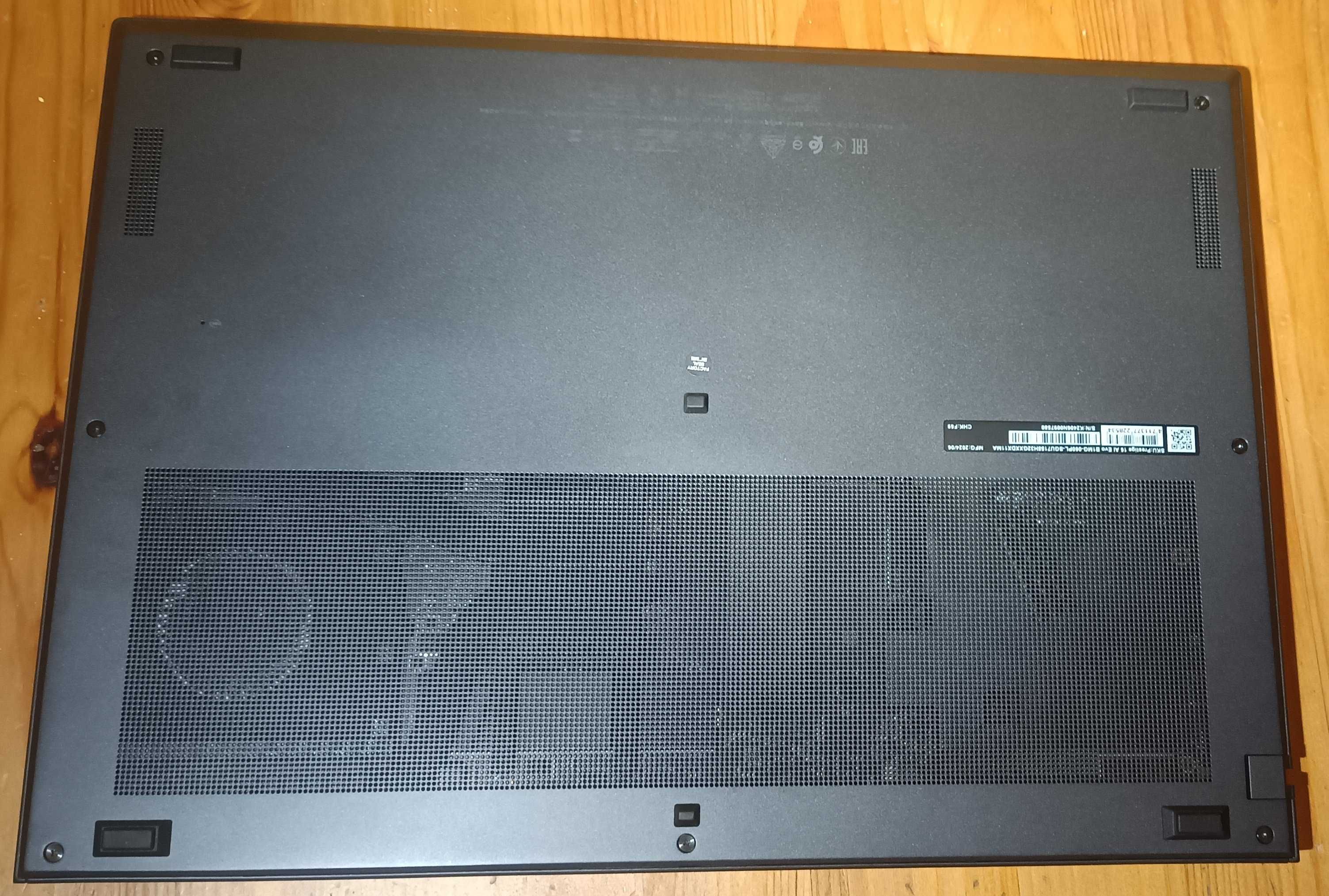 Laptop MSI Prestige 16 Ai Evo B1MG-060PL Ultra7/32GB/1TB/W11