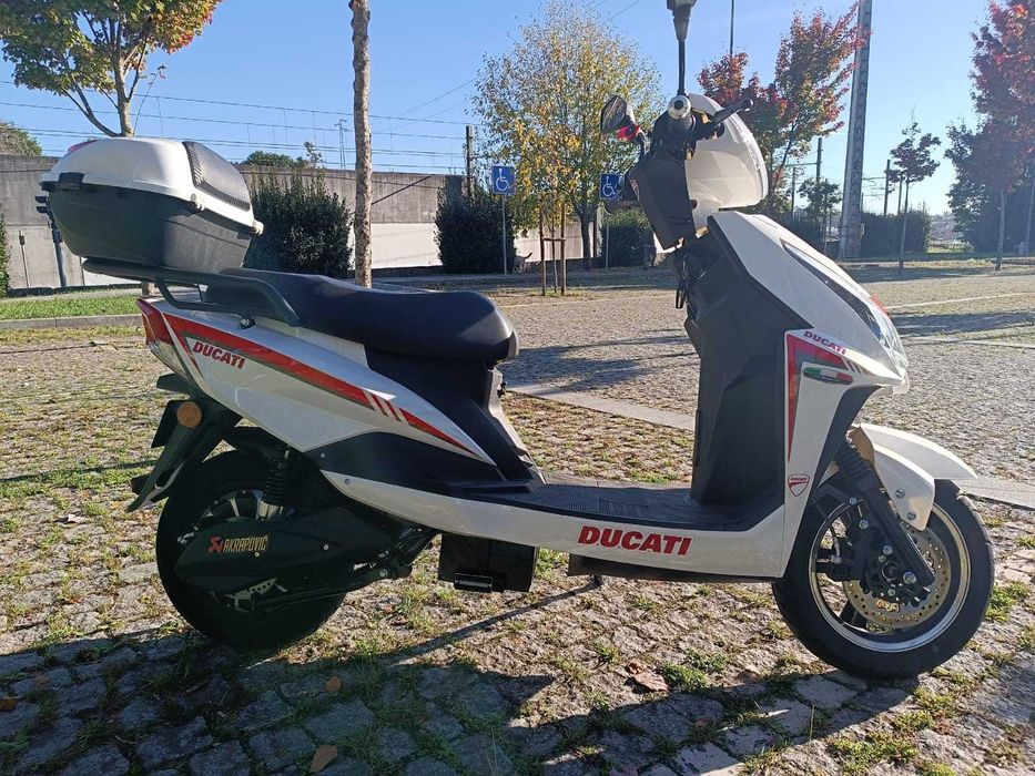 Scooter Elétrica Elétrica NEOVOLT Pulse (SEM CARTA)