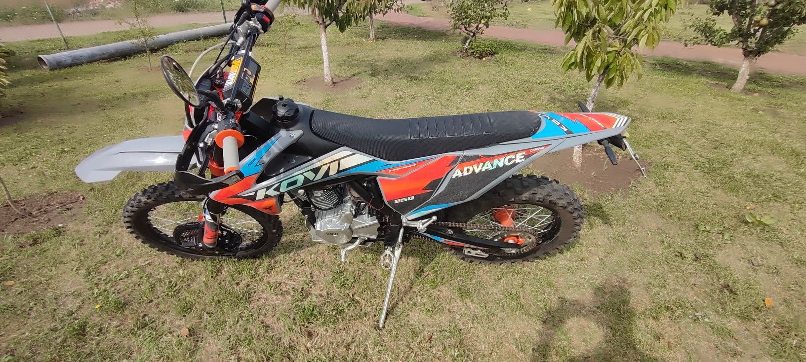 Продам Кові адванс 250