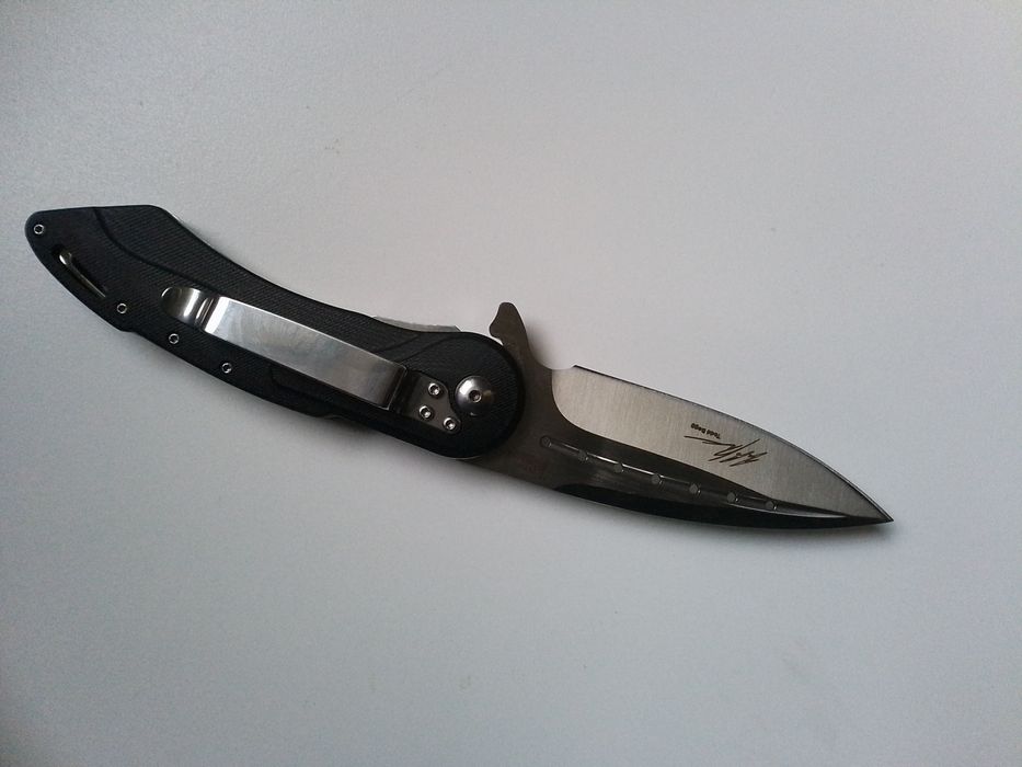 Складной ніж D2, ручка G10