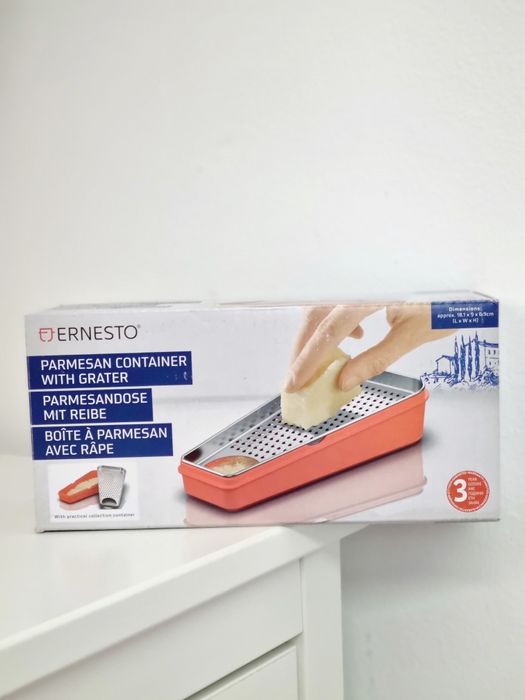 Pojemnik na parmezan z tarką  ERNESTO