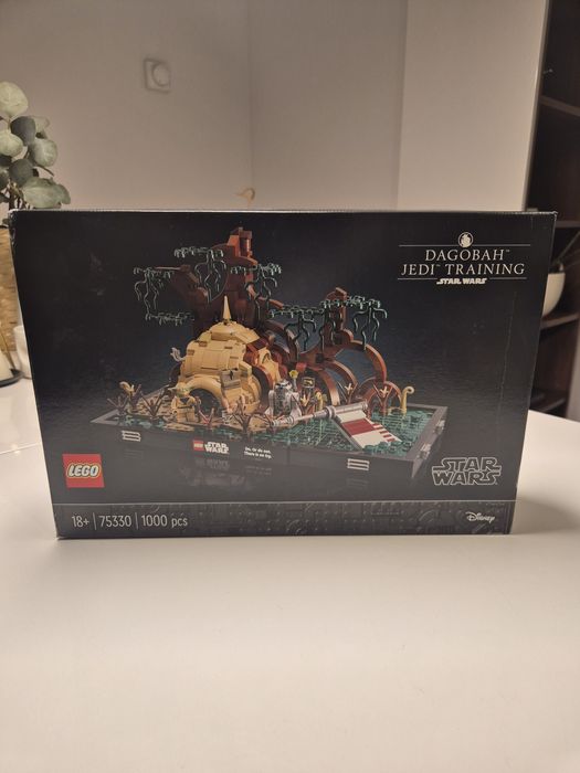 LEGO 75330 Star Wars - Diorama: Szkolenie na Dagobah - NOWE