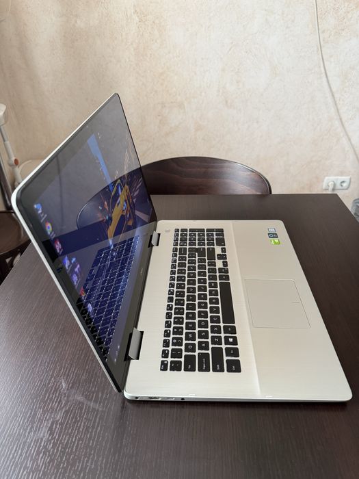Dell inspiron 17“ 7786 2in1/ i7-8565U/ 16GB/ 256GB SSD/ Nvidia MX150