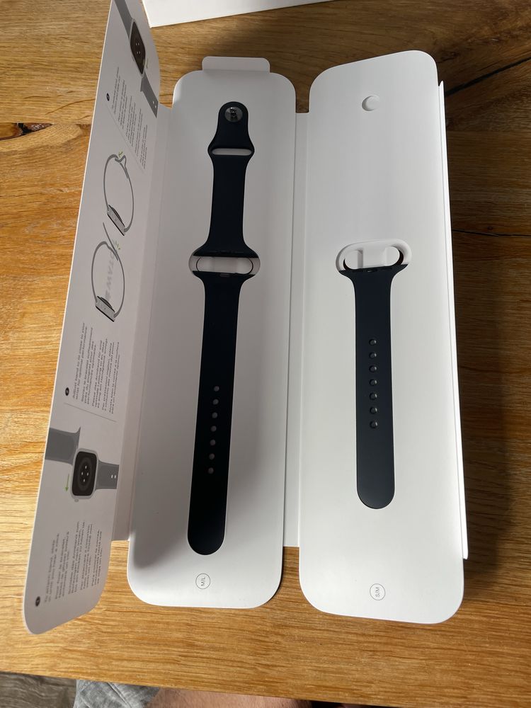 Apple watch SE 44 Uszkodzony