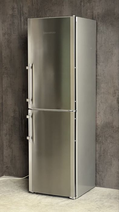 Холодильник Liebherr CUNesf3933 NoFrost LED