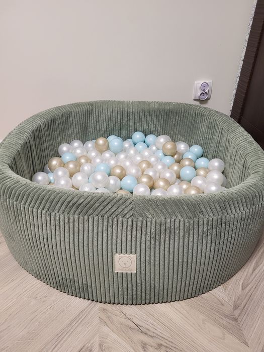 Basen z kulkami dla dzieci