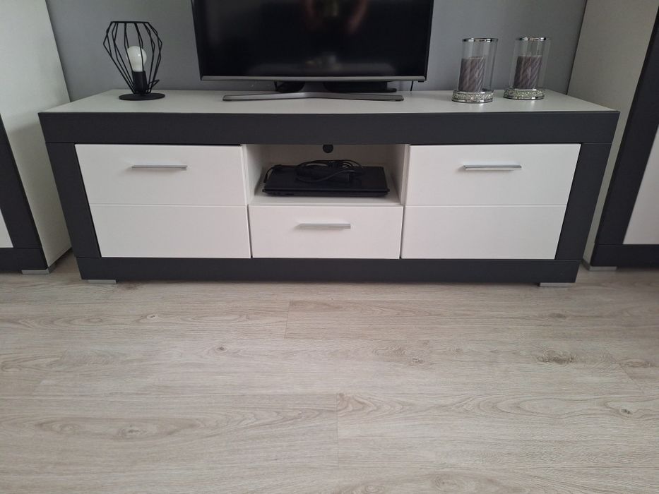 Szafka RTV Agata Meble Gray