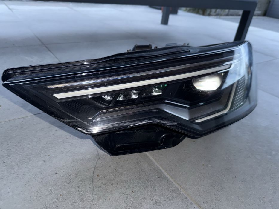 Lampa lewa Audi a6 c8 Full Led