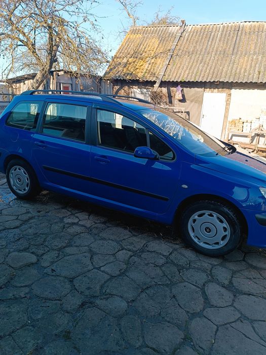 Продам власне авто Пежо 307