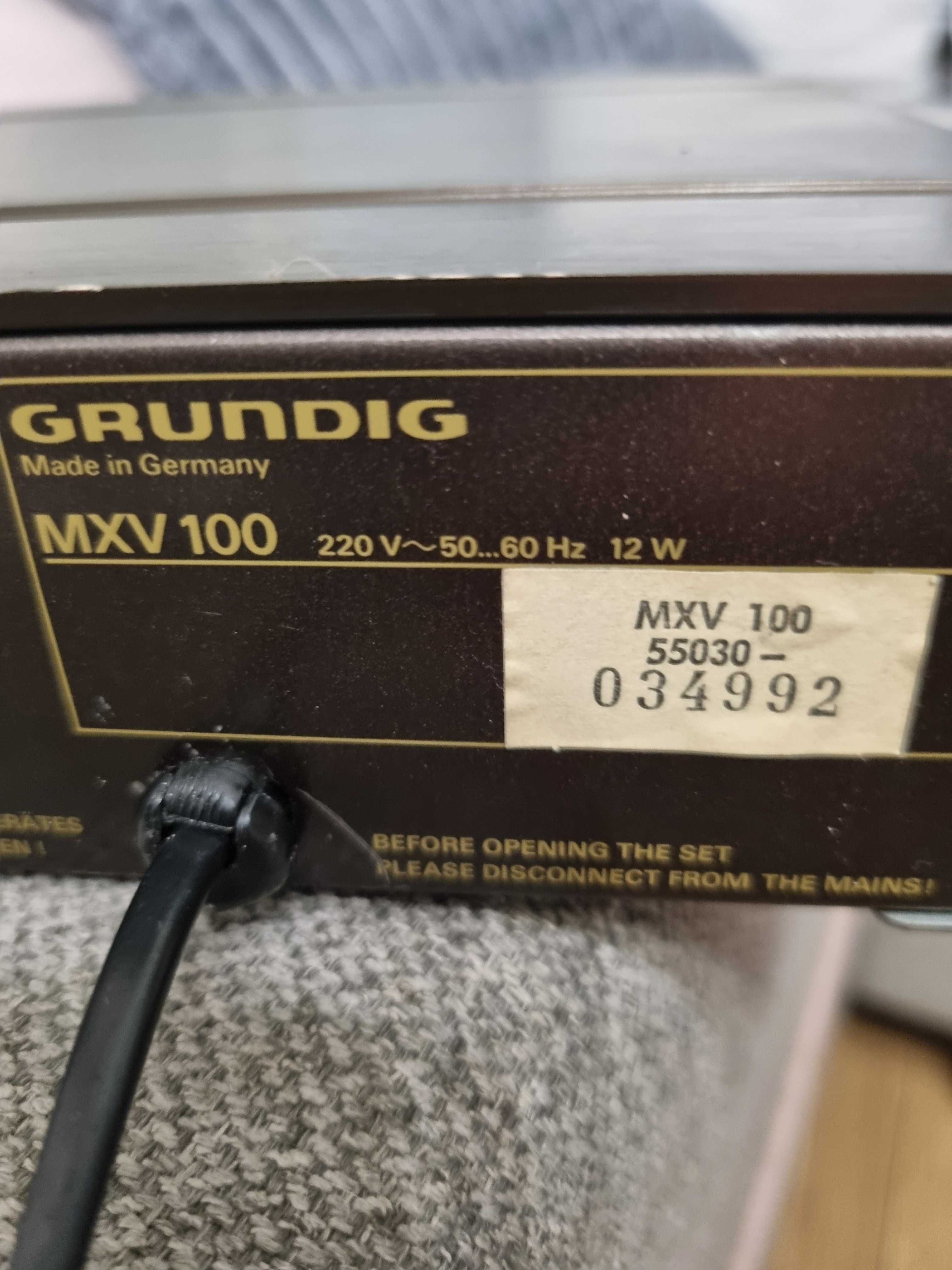 Przedwzmacniacz Grundig MXV1000