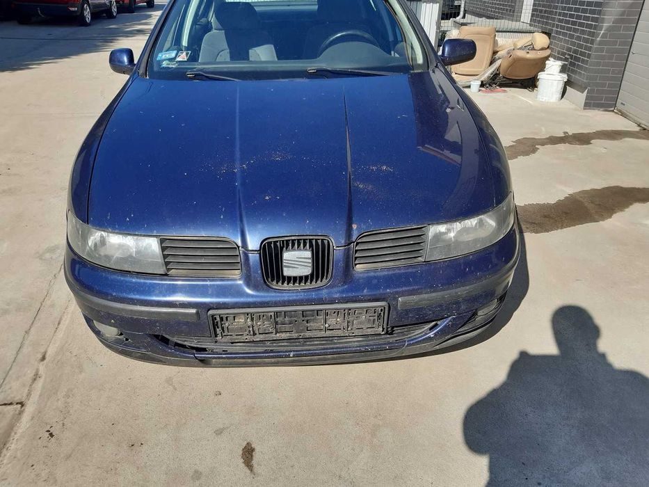 Leon Toledo 2 1.9 TDI - maska LB5N