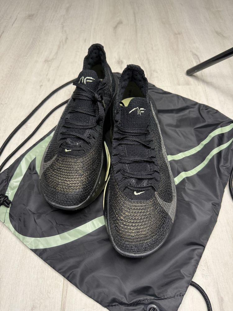 Кросівки Nike Alphafly 3 Road Racing HV6350-001