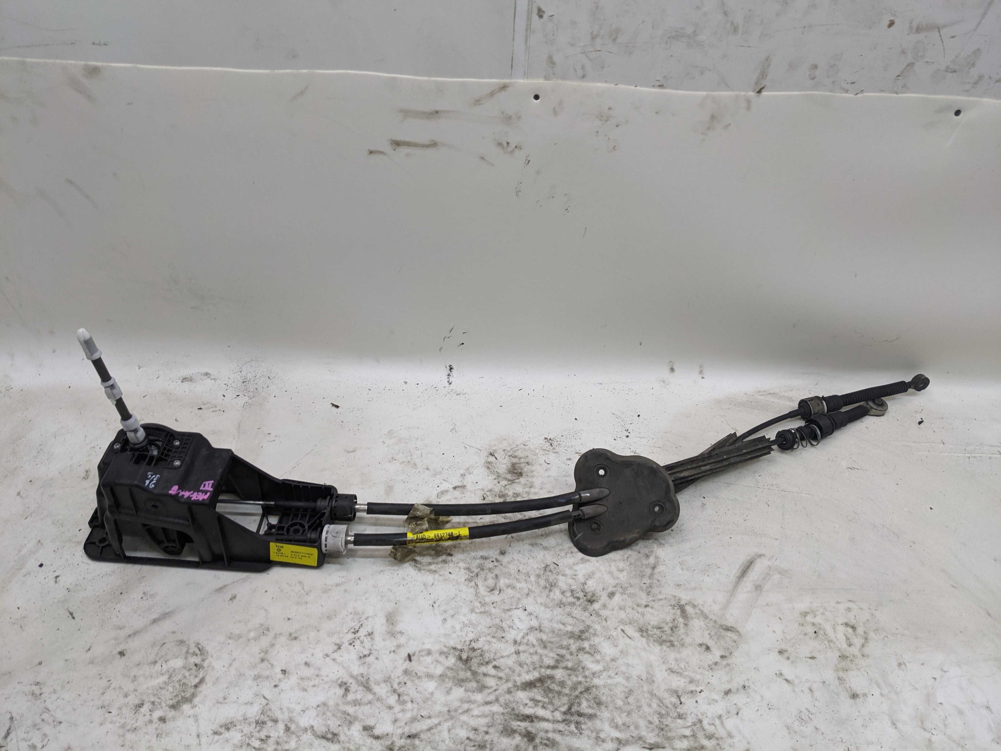 Renault Megane III 3 1.5 dCi Wybierak Biegów Lewarek Linki