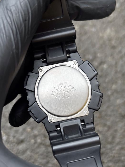 Годинник Casio AQ-S810W на сонячній батареї