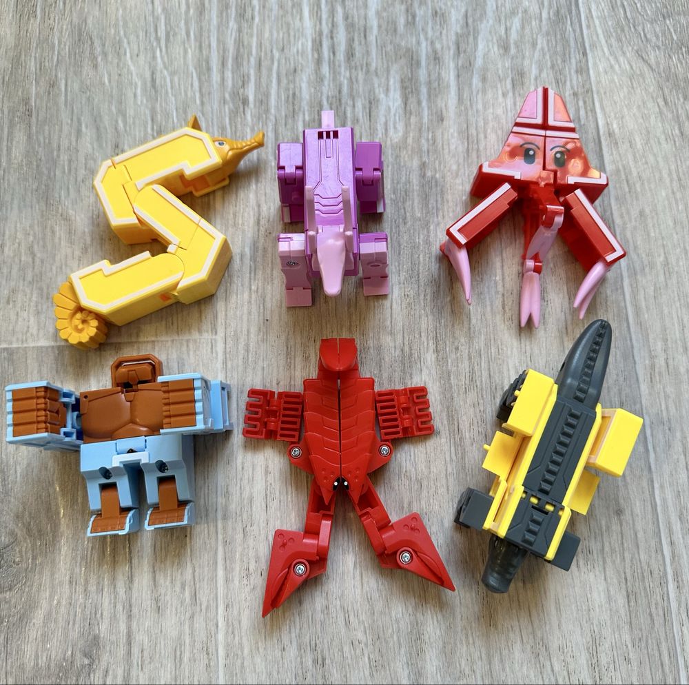 Букви трансформери Transbot zoo