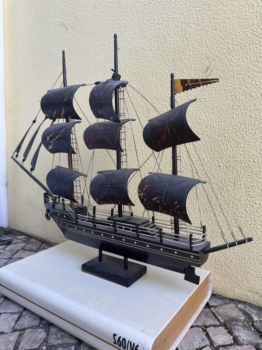 Caravela Portuguesa Escultura Coleção Arte Africana