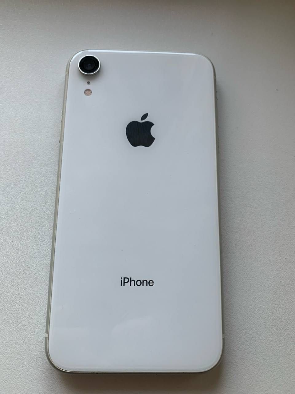 iPhone XR  на 128 Gb