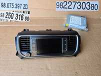 Toyota Proace Jumpy Spacetourer radio ekran dotykowy ramka ipod usb bluetooth apple carplay android auto