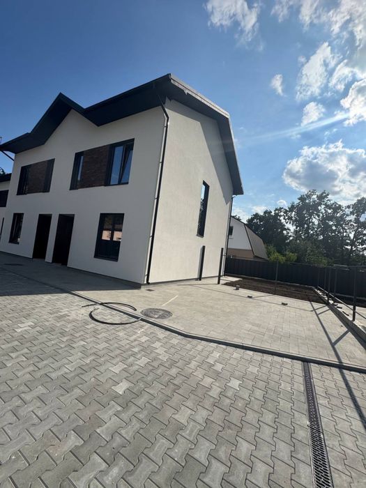 Продаж дуплексу в Ірпені біля парку