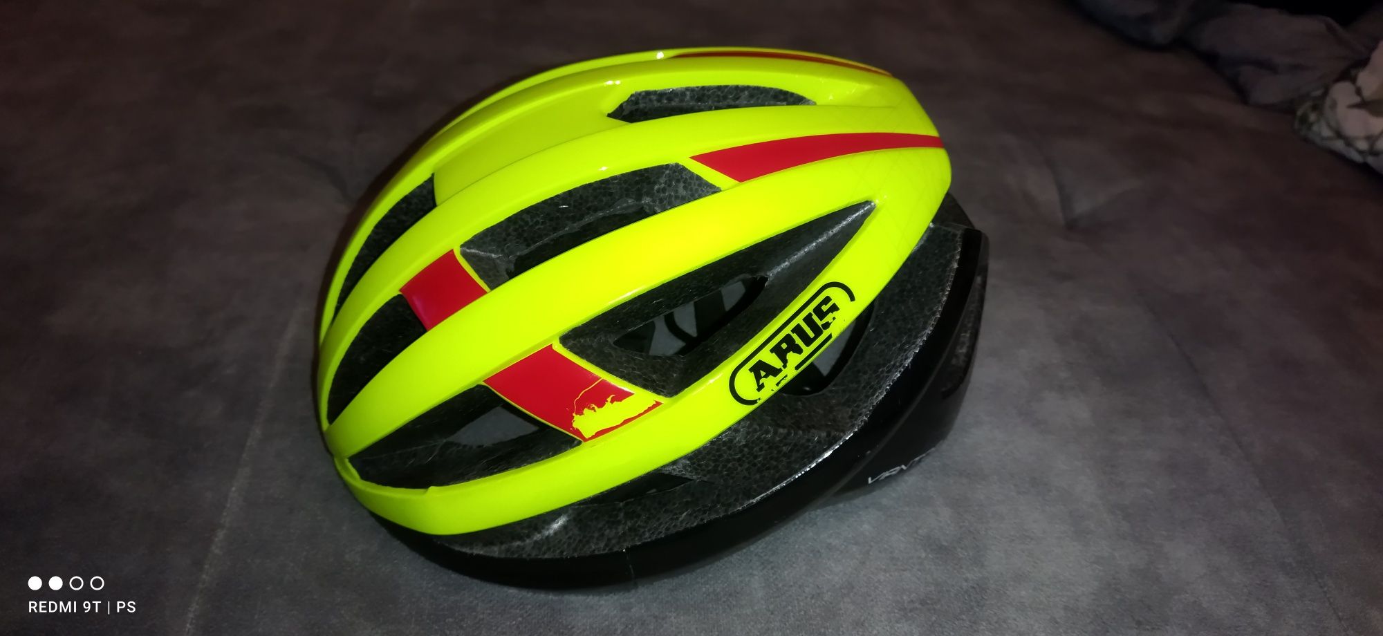 Kask abus viantor